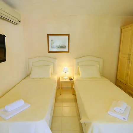 Badem Kalkan